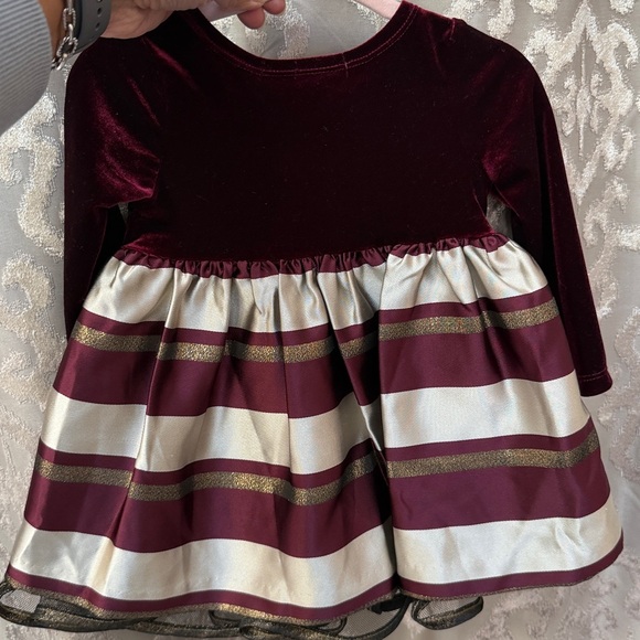 Bonnie Baby Long Sleeve Red Velvet Formal Princess Dress SIze 6-9M - Picture 5 of 5